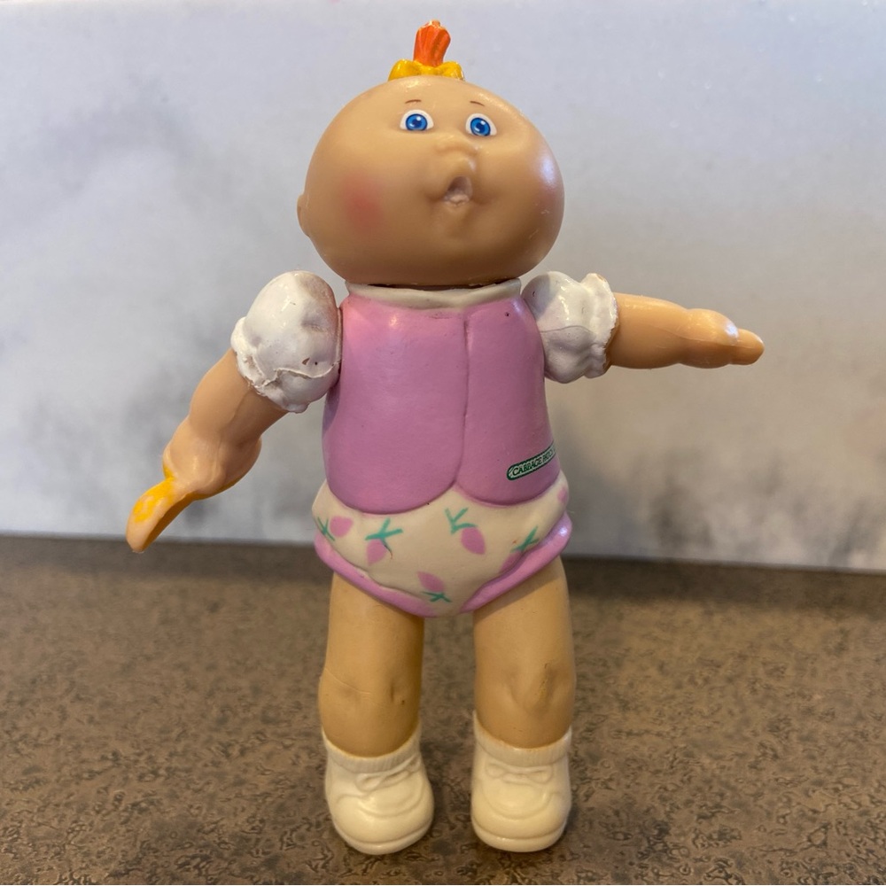Vintage 1984 Cabbage Patch Poseable 3.5” Baby Figure Pink Outfit Blue Eyes 80s